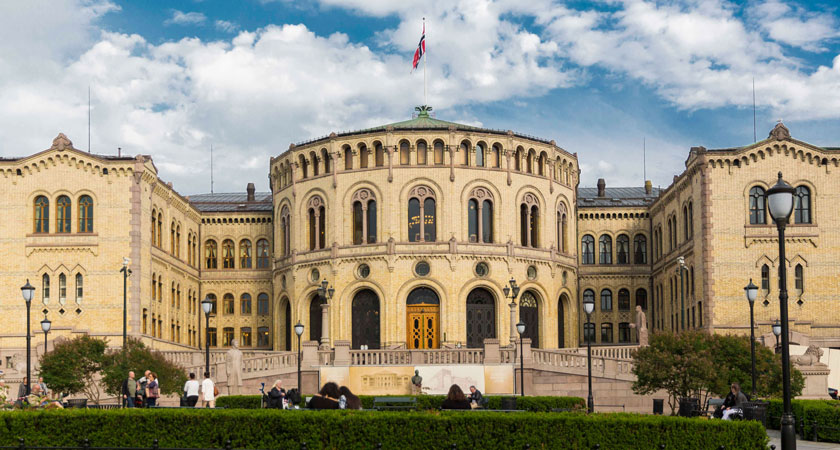Artikkelbilde til artikkelen Omvisning på Stortinget for Ski Historielag